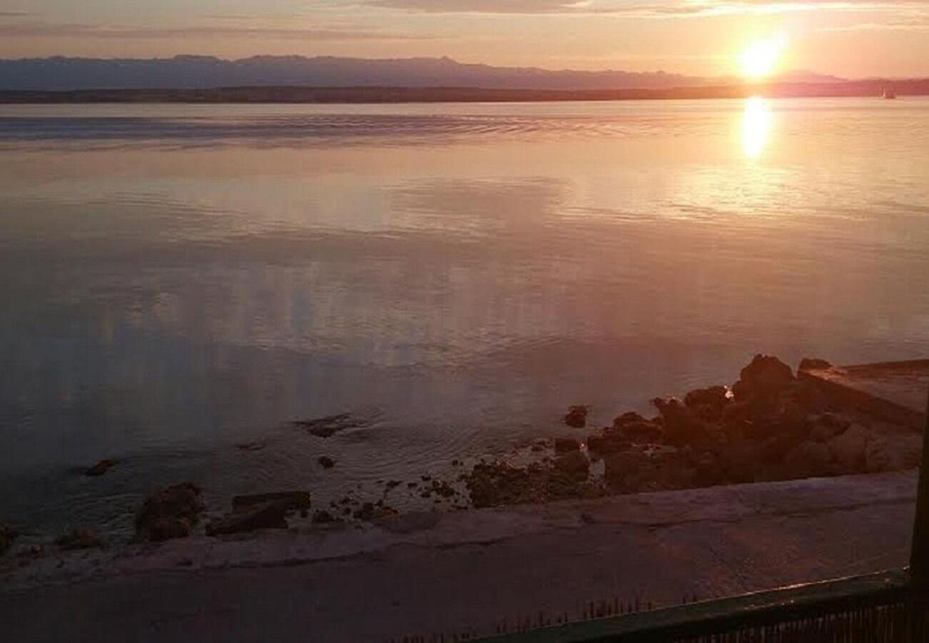 Holiday Home Villa Jadran - 10 M From Beach Преко Екстериор снимка