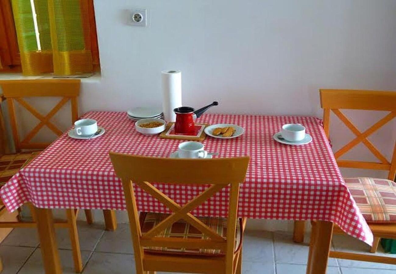 Holiday Home Villa Jadran - 10 M From Beach Преко Екстериор снимка
